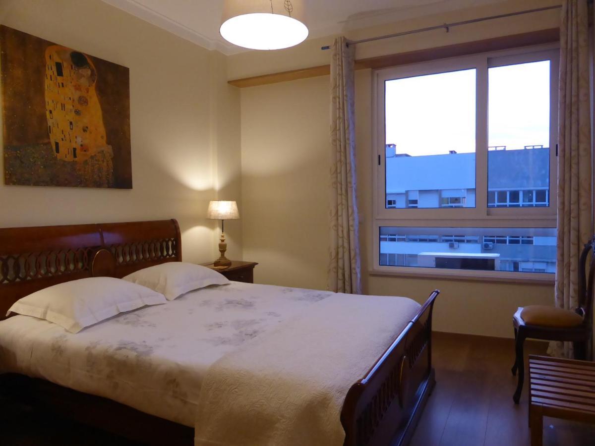 A View To The River Tejo - Sixtyfive Boutique Home Lisbona Esterno foto