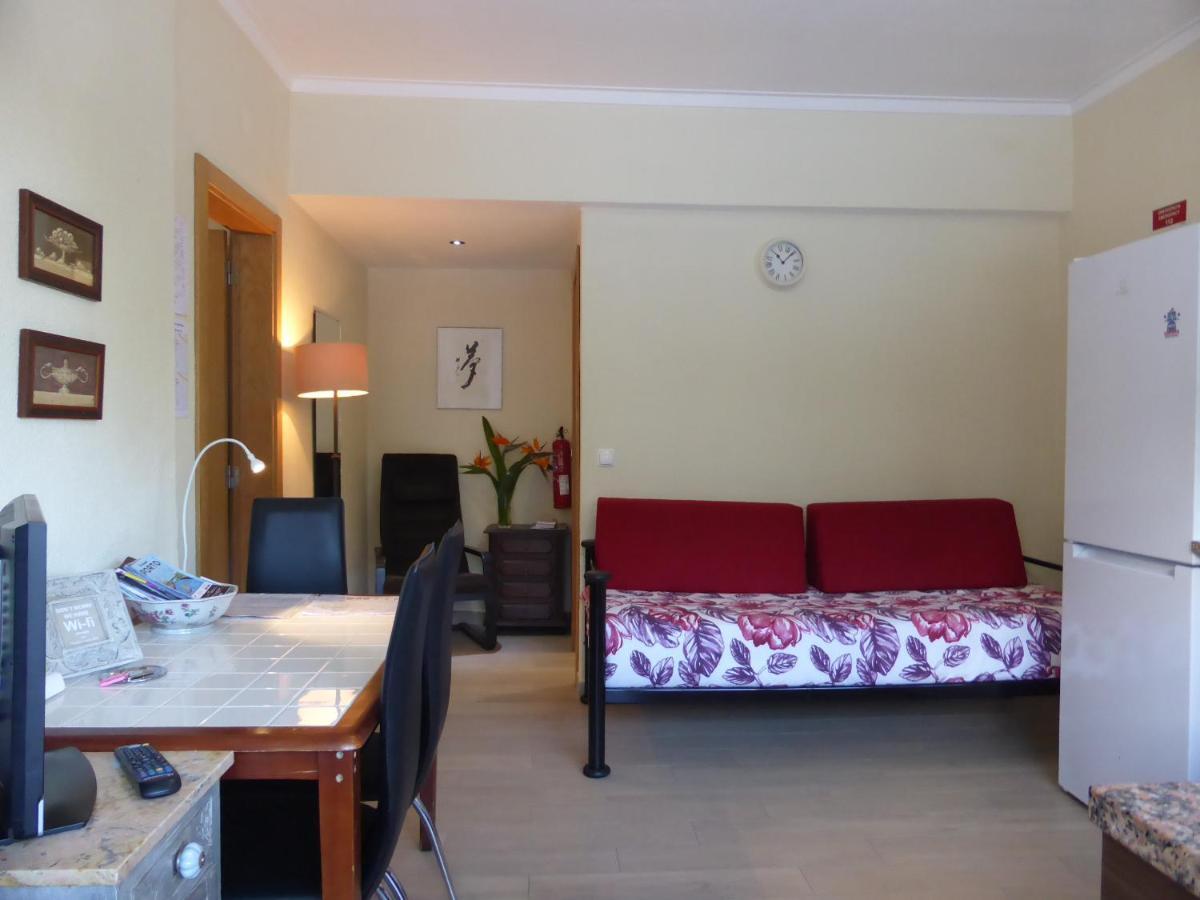 A View To The River Tejo - Sixtyfive Boutique Home Lisbona Esterno foto